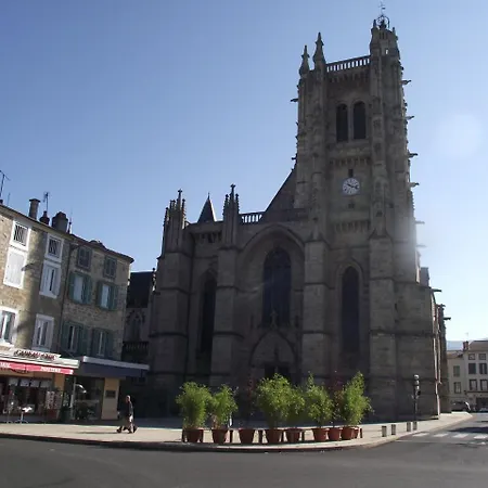 Azureva Club Aldeamento Turístico 3*